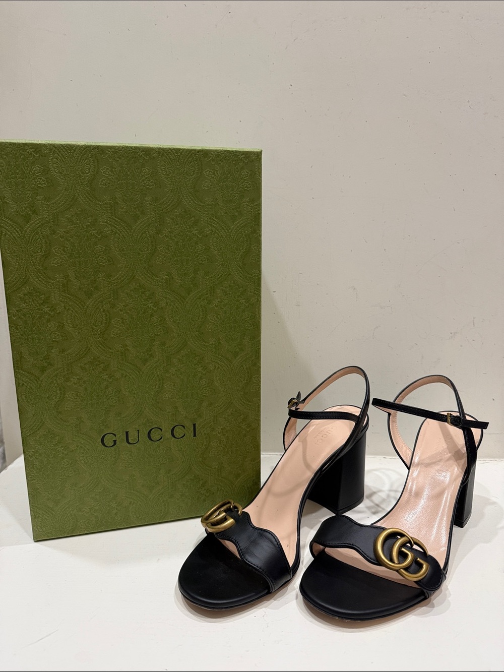 Authentic Gucci Lifford Marmont GG Logo Block Heel Sandals